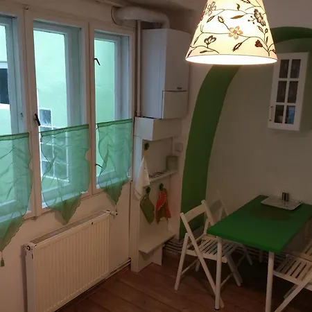 Zentrum Kronstadt Апартаменти *