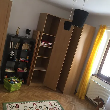Zentrum Kronstadt Апартаменти *